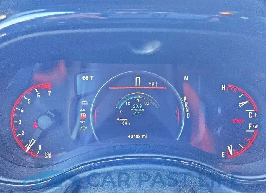 1C4RDJDG6SC533660# 9