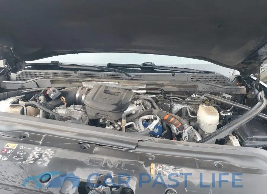 1GT12ZE86FF628524# 10