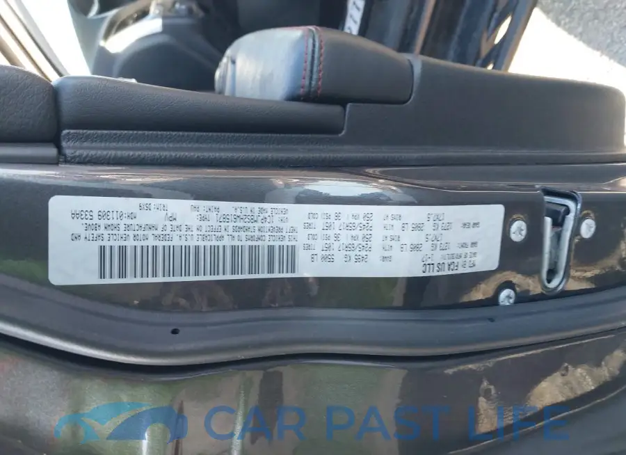 1C4PJMBS2HW615871# 9