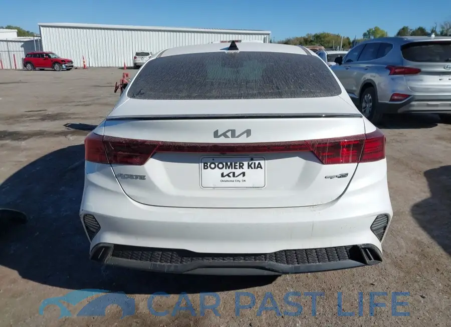3KPF54AD3PE551769# 16