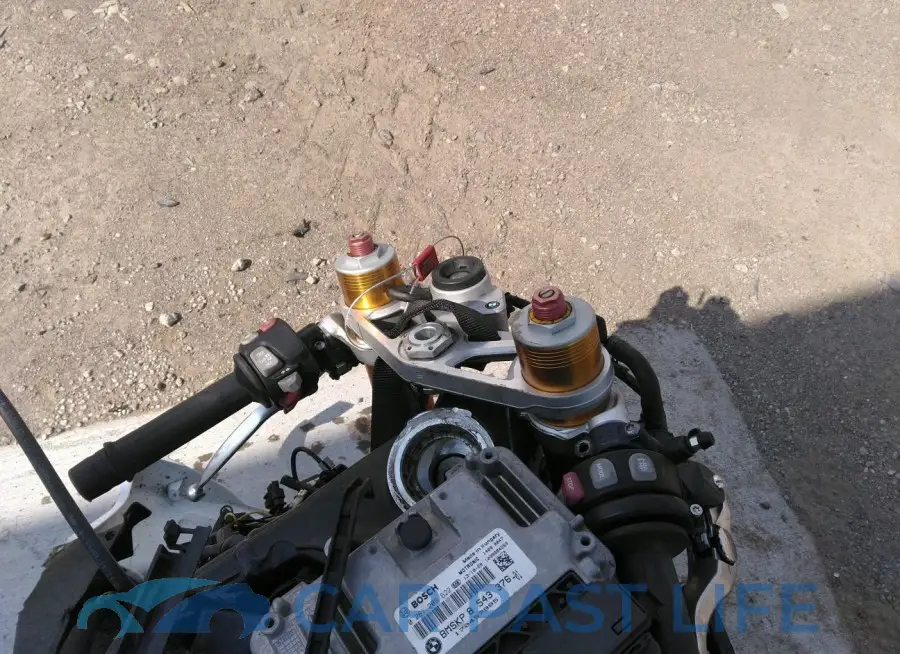 WB1053401EZL19369# 7