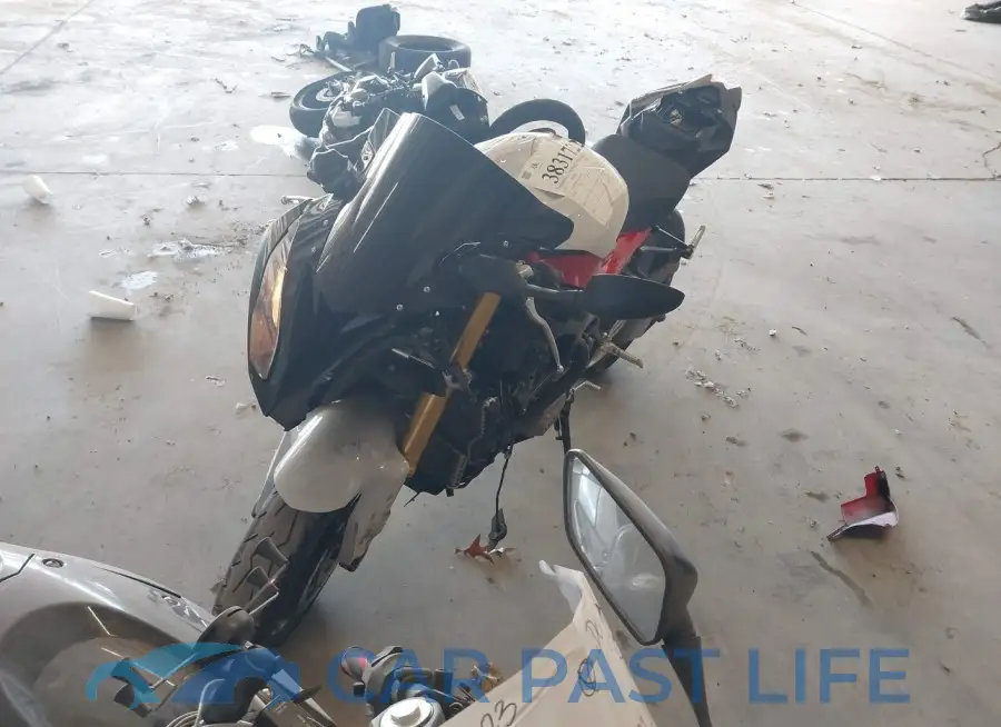 WB10D6004KZ711848# 2