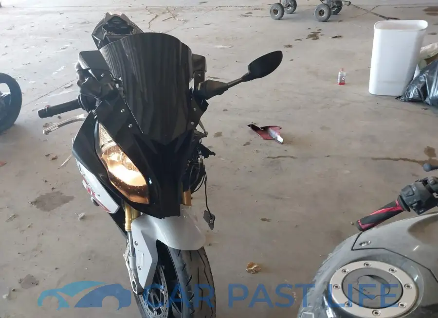 WB10D6004KZ711848# 5