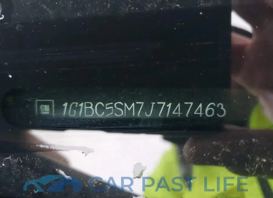 1G1BC5SM7J7147463# 9