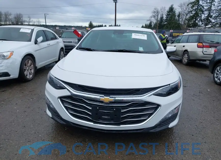1G1ZD5ST6PF220730# 12