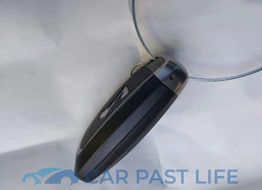1FA6P8JZ9J5503909# 11