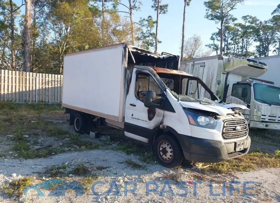 1FDBF8ZM4KKA38569# 1