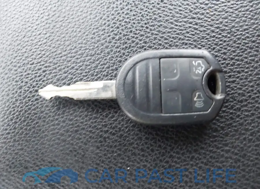 1FMJU1JT4GEF49443# 11