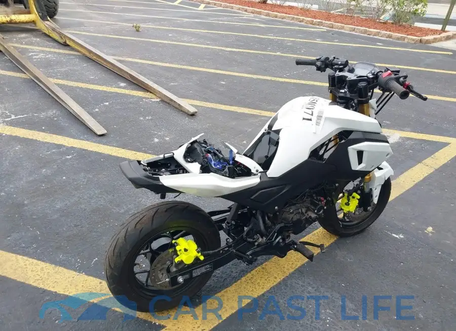 MLHJC7514L5201751# 4