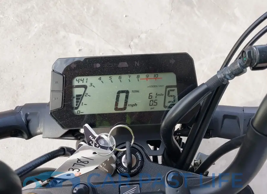 MLHJC9210R5203781# 7