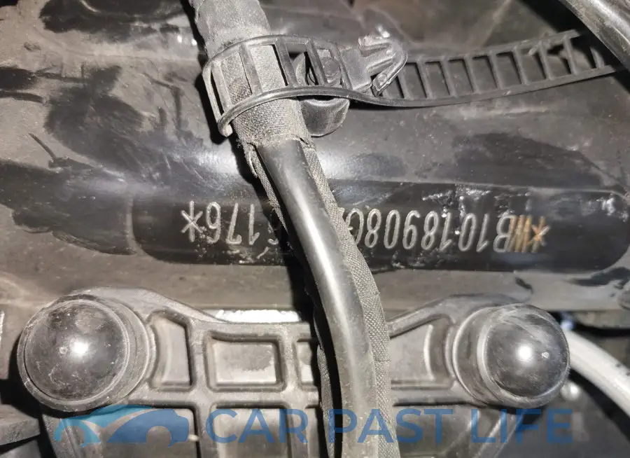 WB1018908GZY96176# 10