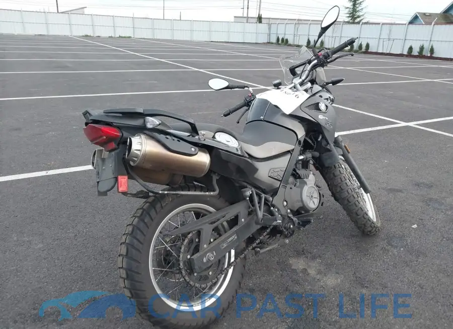 WB1018908GZY96176# 4