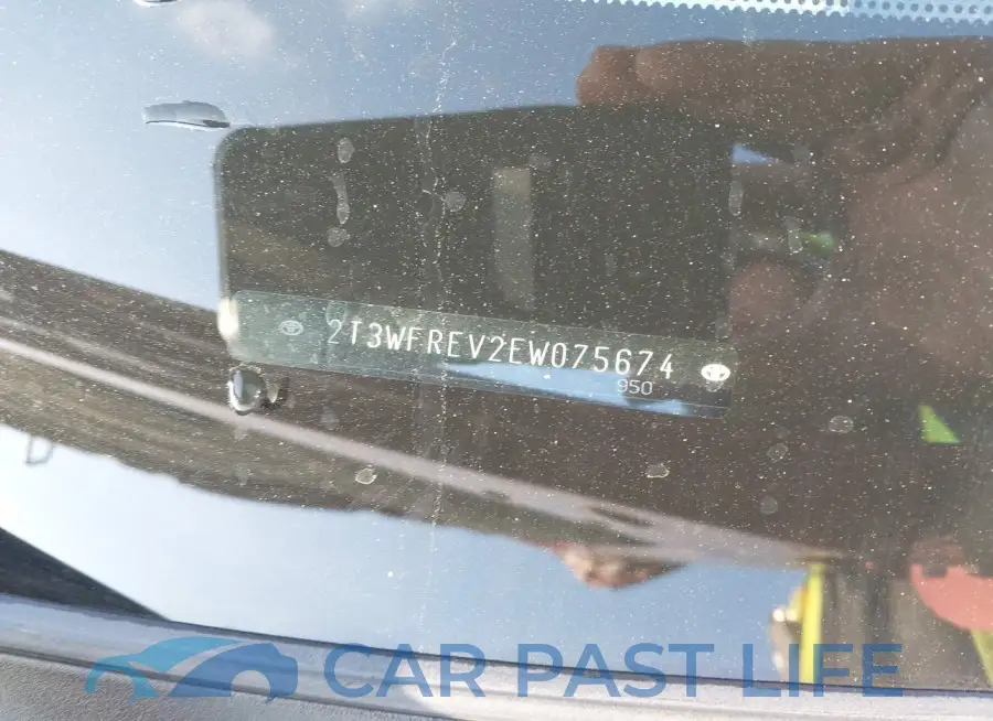 2T3WFREV2EW075674# 9