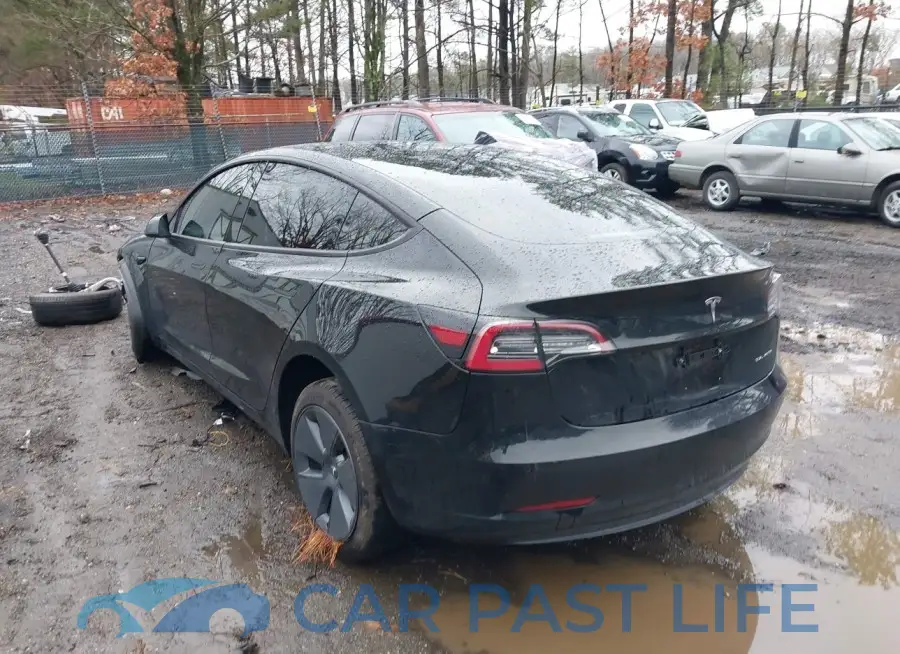 5YJ3E1EB9NF195507# 3