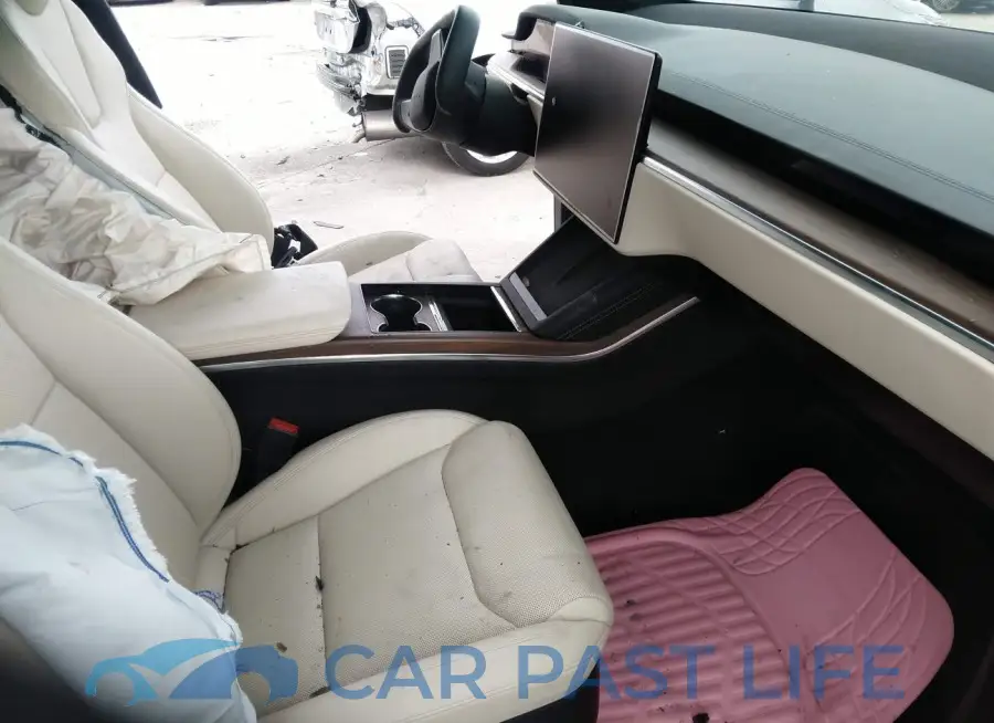 7SAXCDE53PF368074# 5