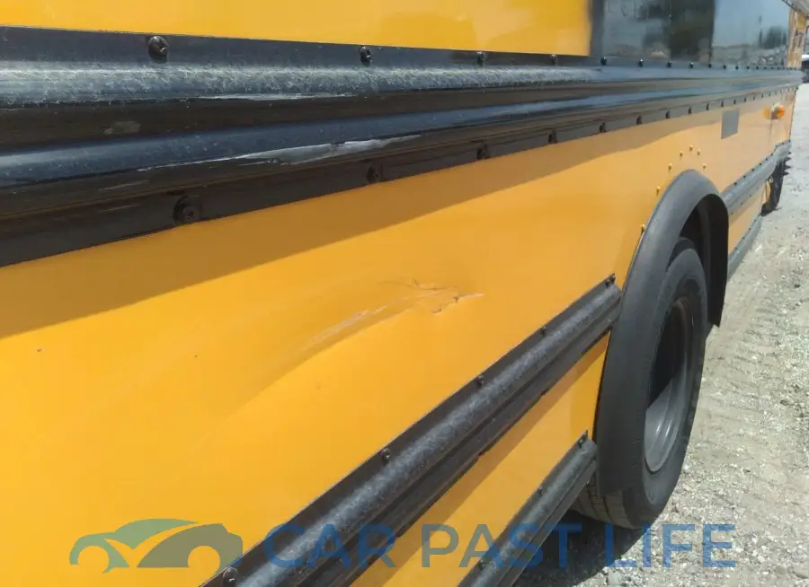 1FDFE4FS6GDC07566# 15