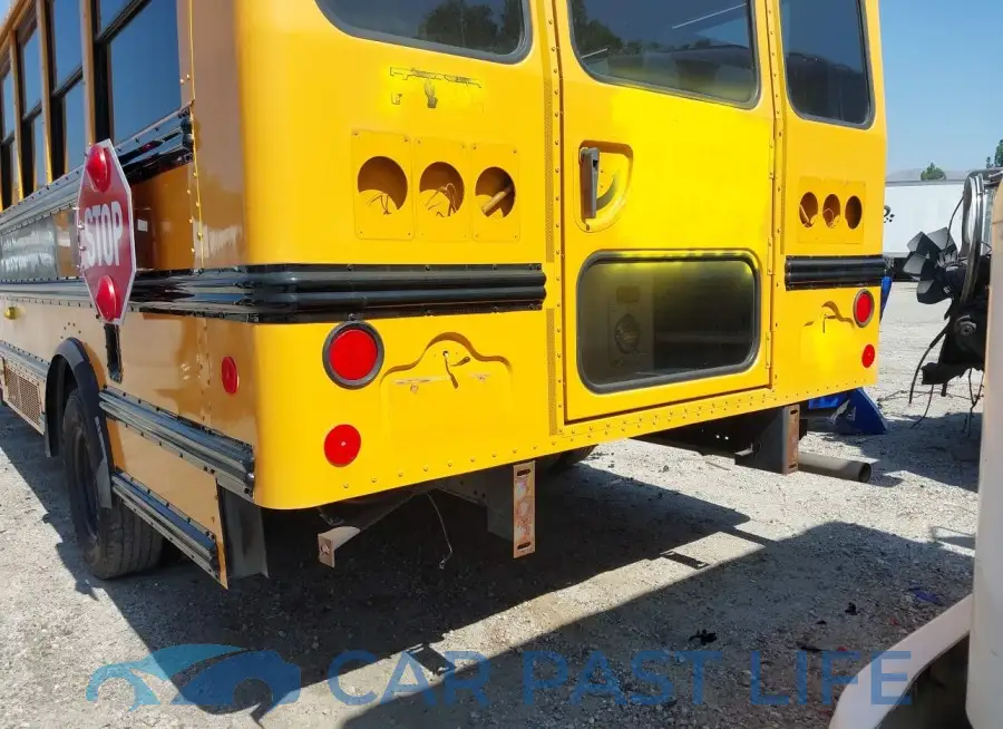 1FDFE4FS6GDC07566# 14