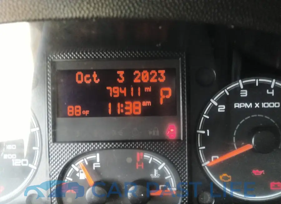 3C6TRVAG6LE137426# 7