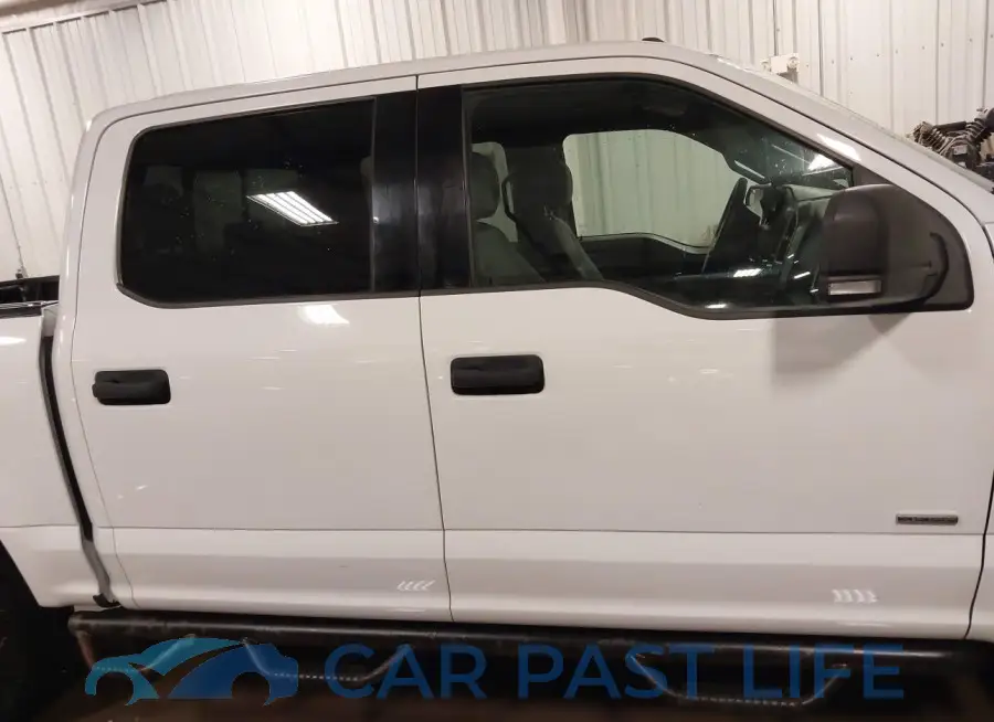 1FTEW1EG6FKF17185# 14