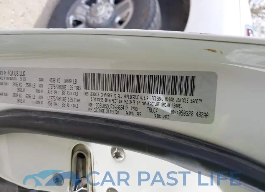 3C6UR5DJ7KG663417# 9