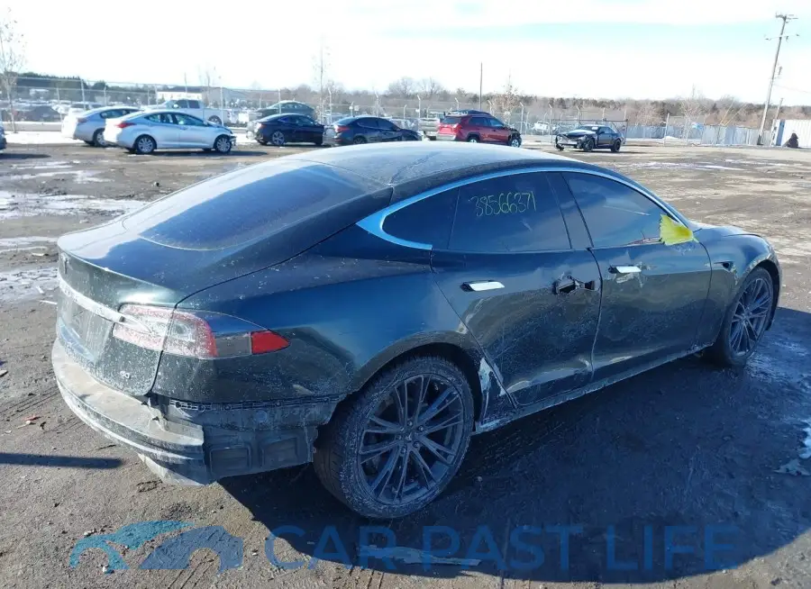 5YJSA1S13EFP46744# 4