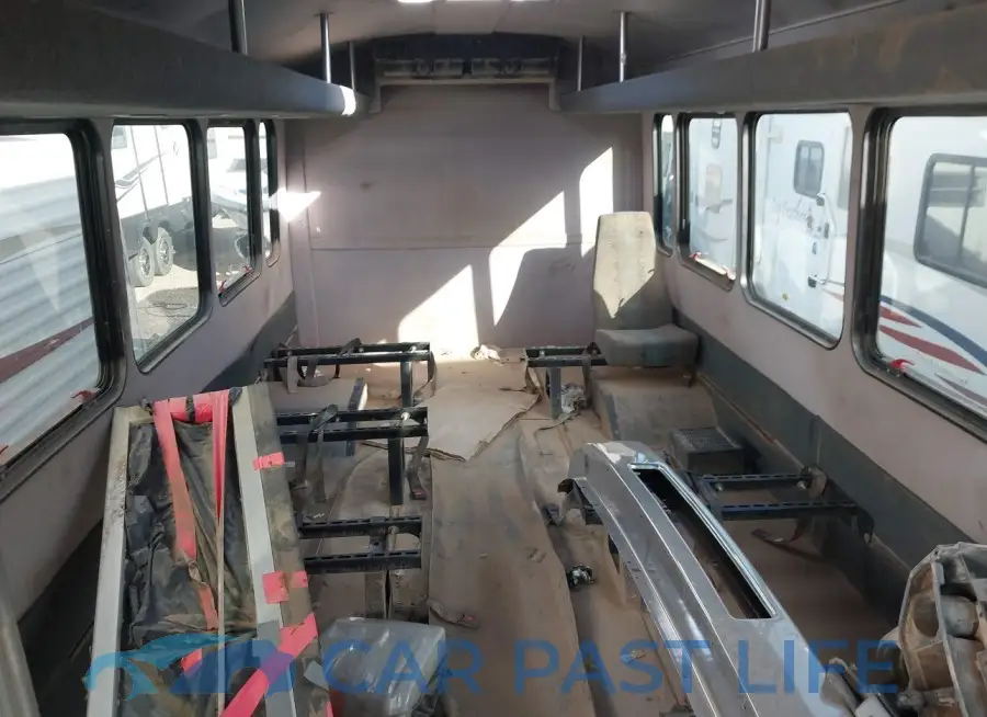 1FDFE4FS9GDC23597# 8