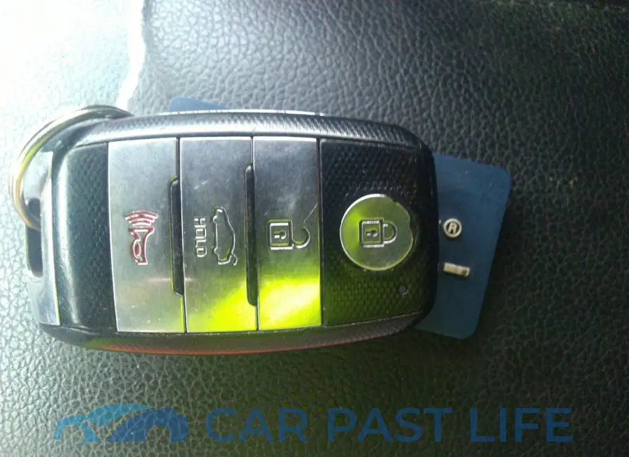 KNAFZ5A32F5362989# 11