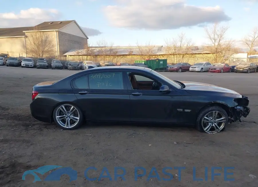 WBAYF8C50ED652735# 14