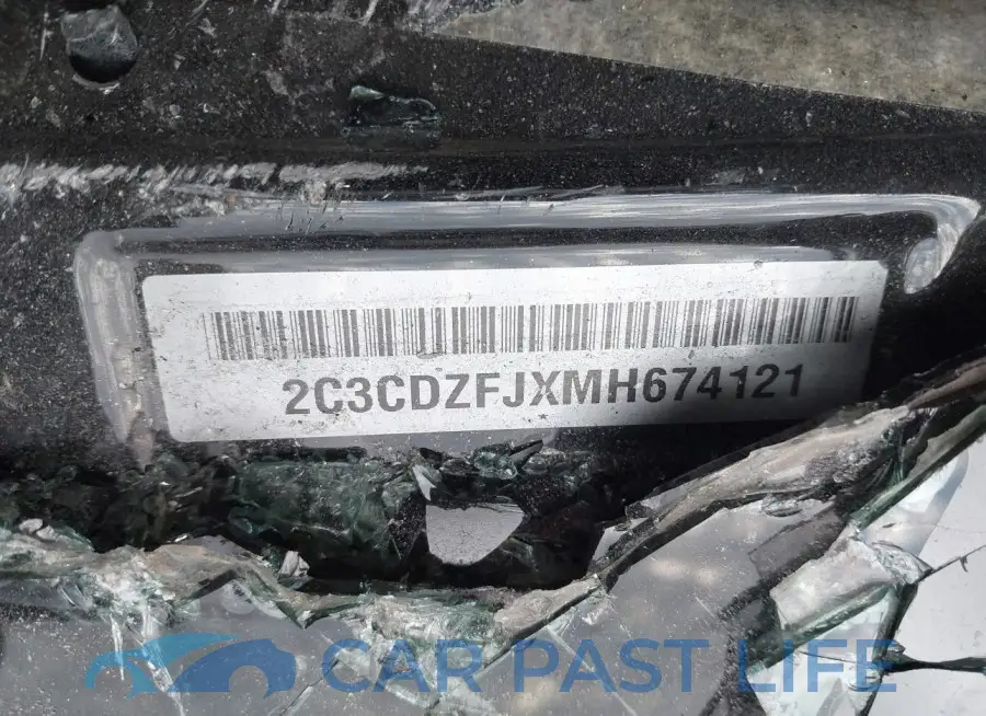 2C3CDZFJXMH674121# 9