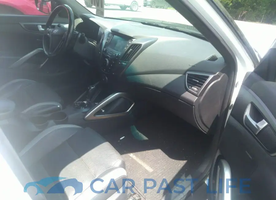 KMHTC6AE8GU287362# 5