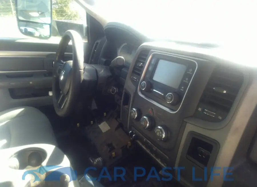 3C7WRNBL0EG127728# 5