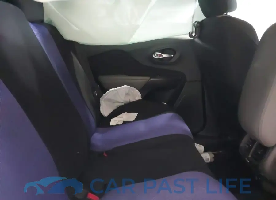 1C4PJMCB1EW152227# 8
