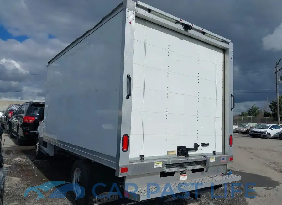 1FDBF8ZM6JKA80658# 3