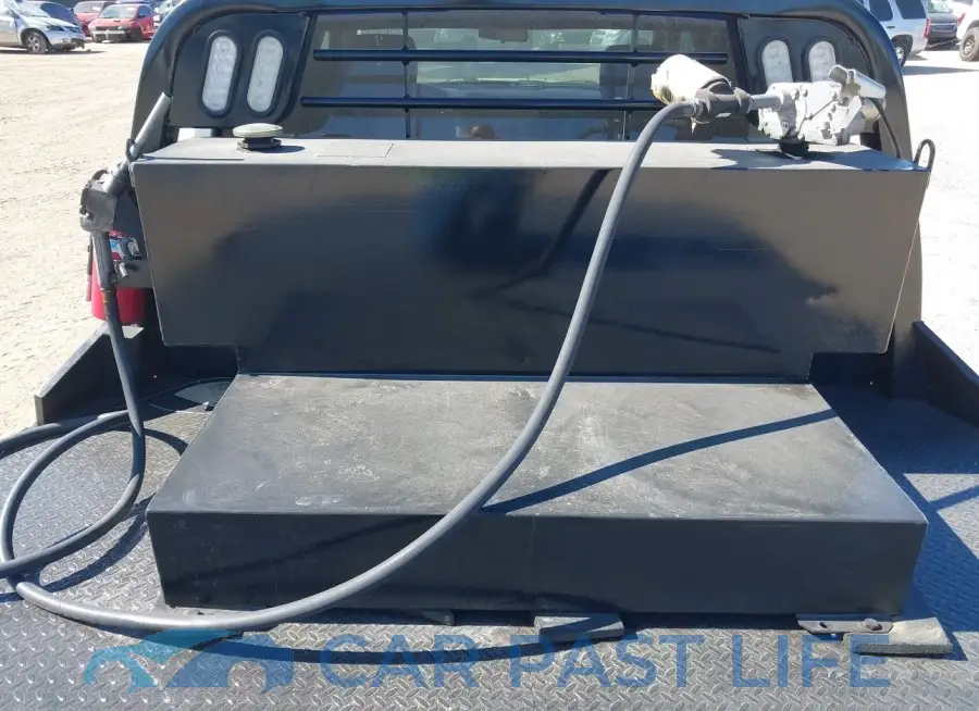 3C7WRMFL6JG246429# 14