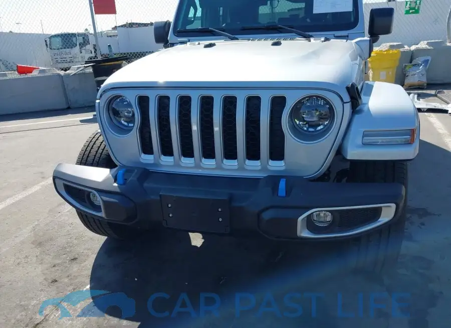 1C4JJXP68PW561705# 13