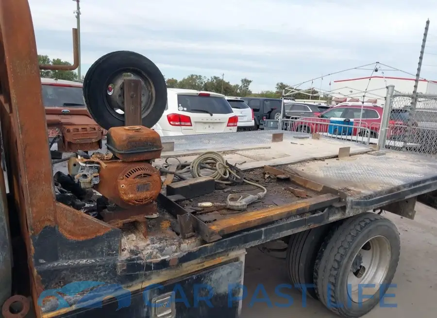 3C7WRNFL1LG105227# 7