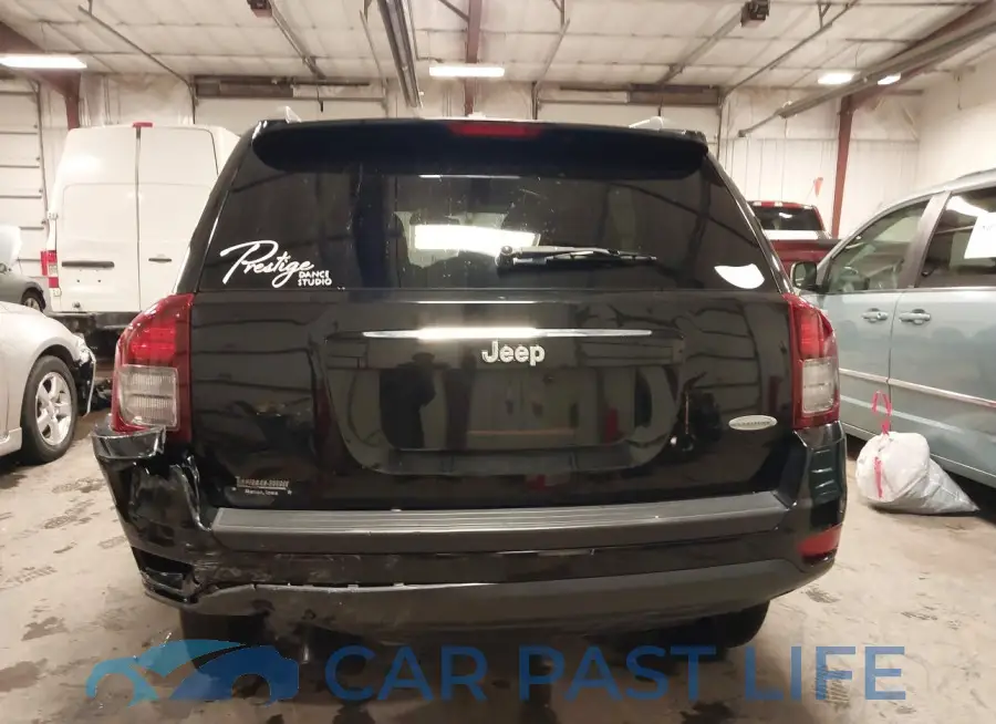 1C4NJCEB7ED805525# 17