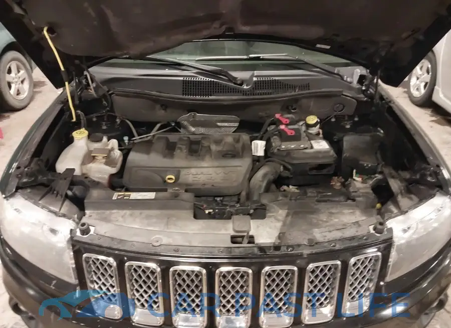 1C4NJCEB7ED805525# 10