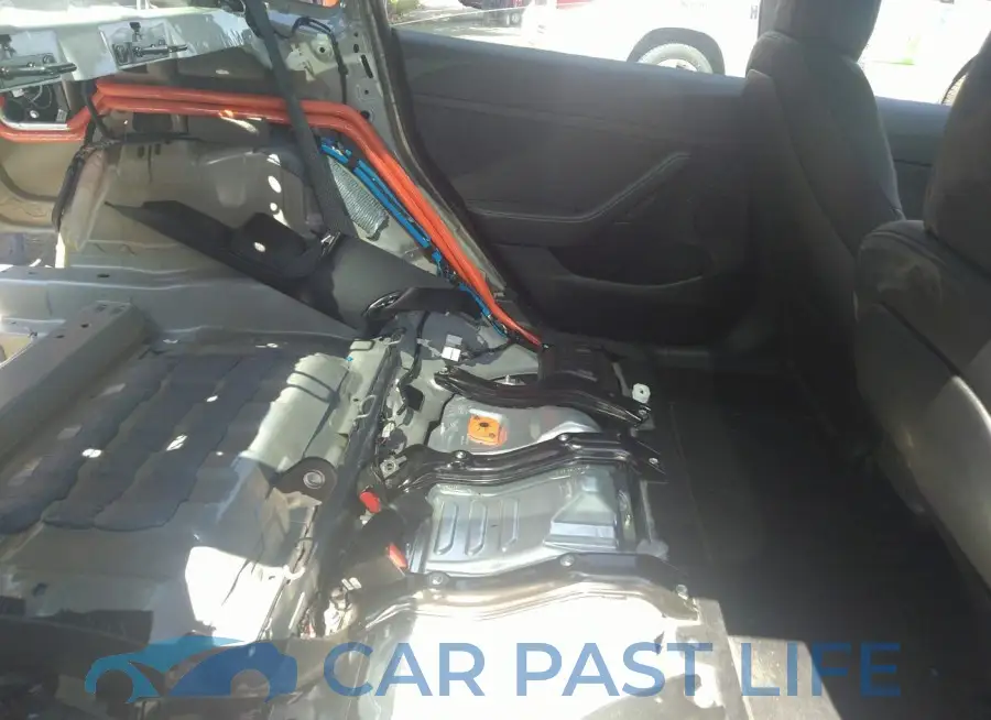 5YJ3E1EB6PF415205# 8