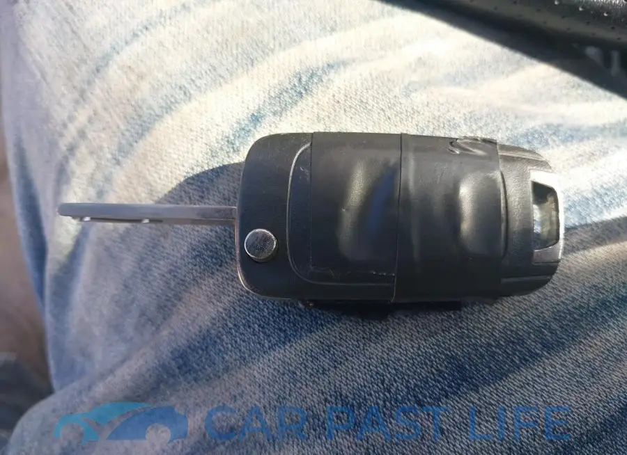 1G1JE6SB4F4133152# 11