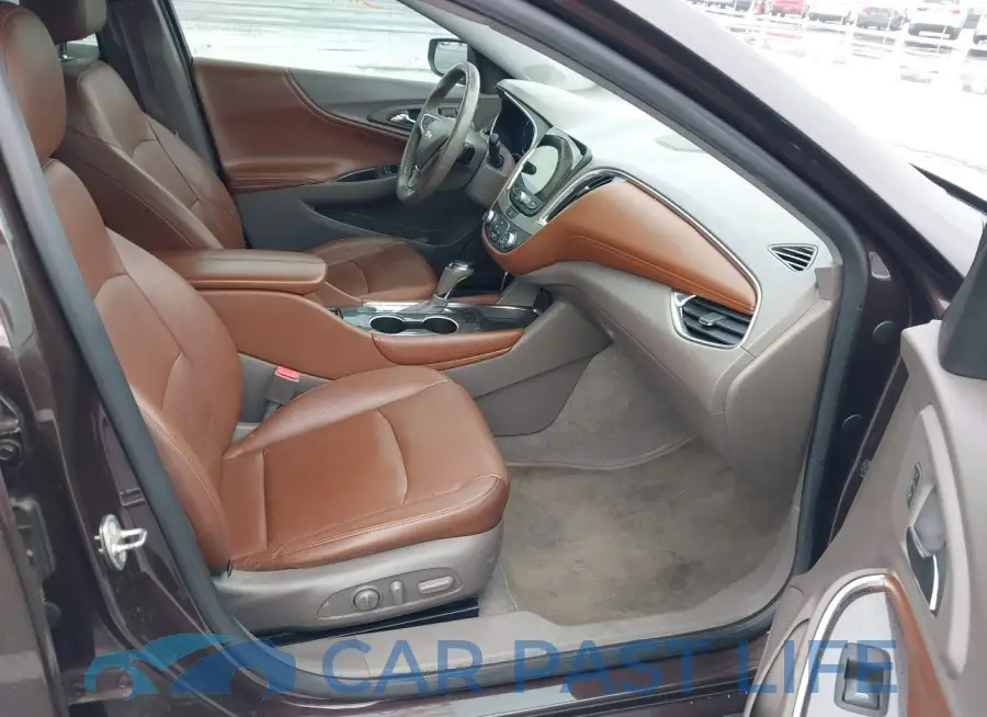 1G1ZE5ST3GF169894# 5