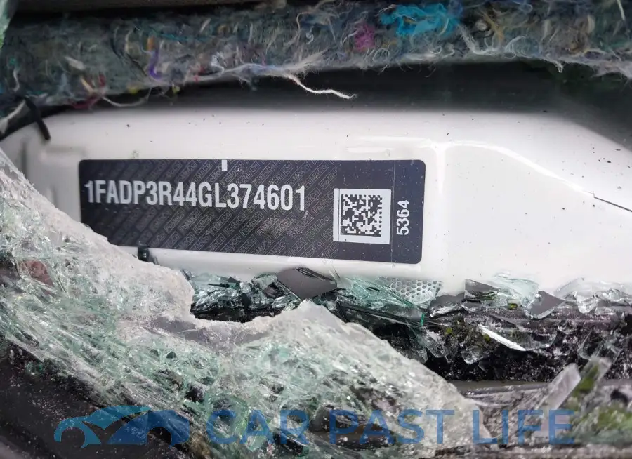 1FADP3R44GL374601# 8