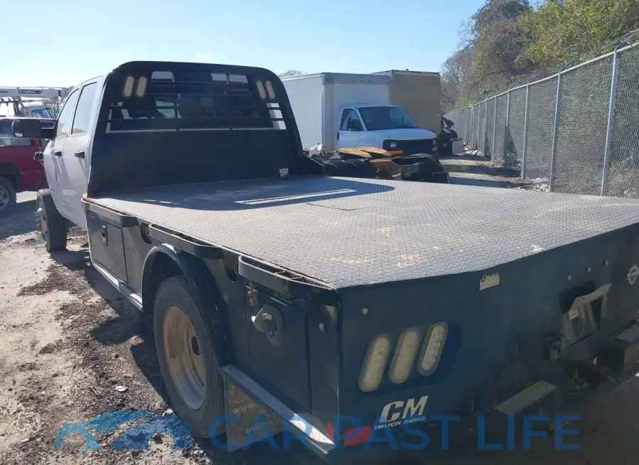 3C7WRNFL9KG702768# 3
