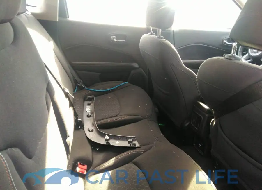 3C4NJDAB4LT151781# 8