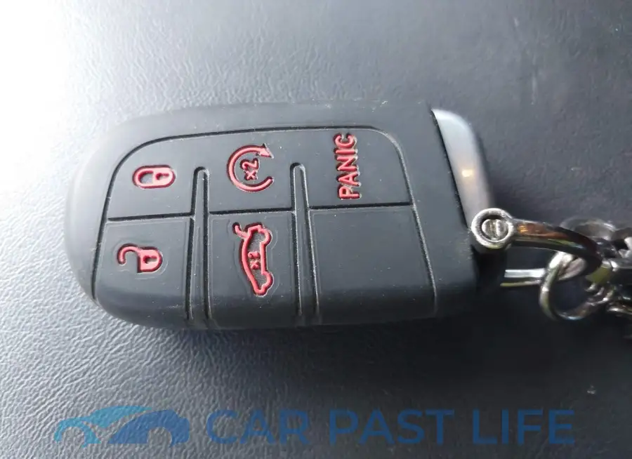 2C3CDZFJ6MH617561# 11