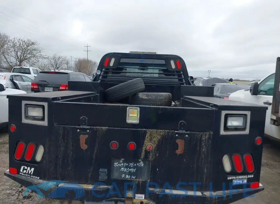 3C7WRKAL8EG232128# 8