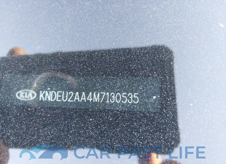KNDEU2AA4M7130535# 9