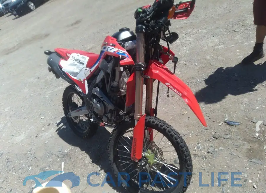 MLHND1617M5002124# 1