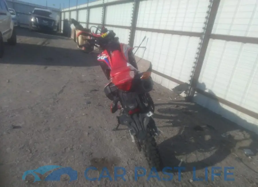 MLHND1617M5002124# 6
