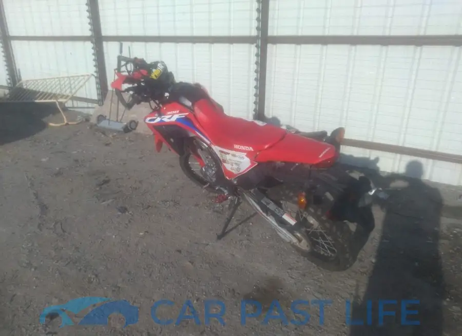 MLHND1617M5002124# 3